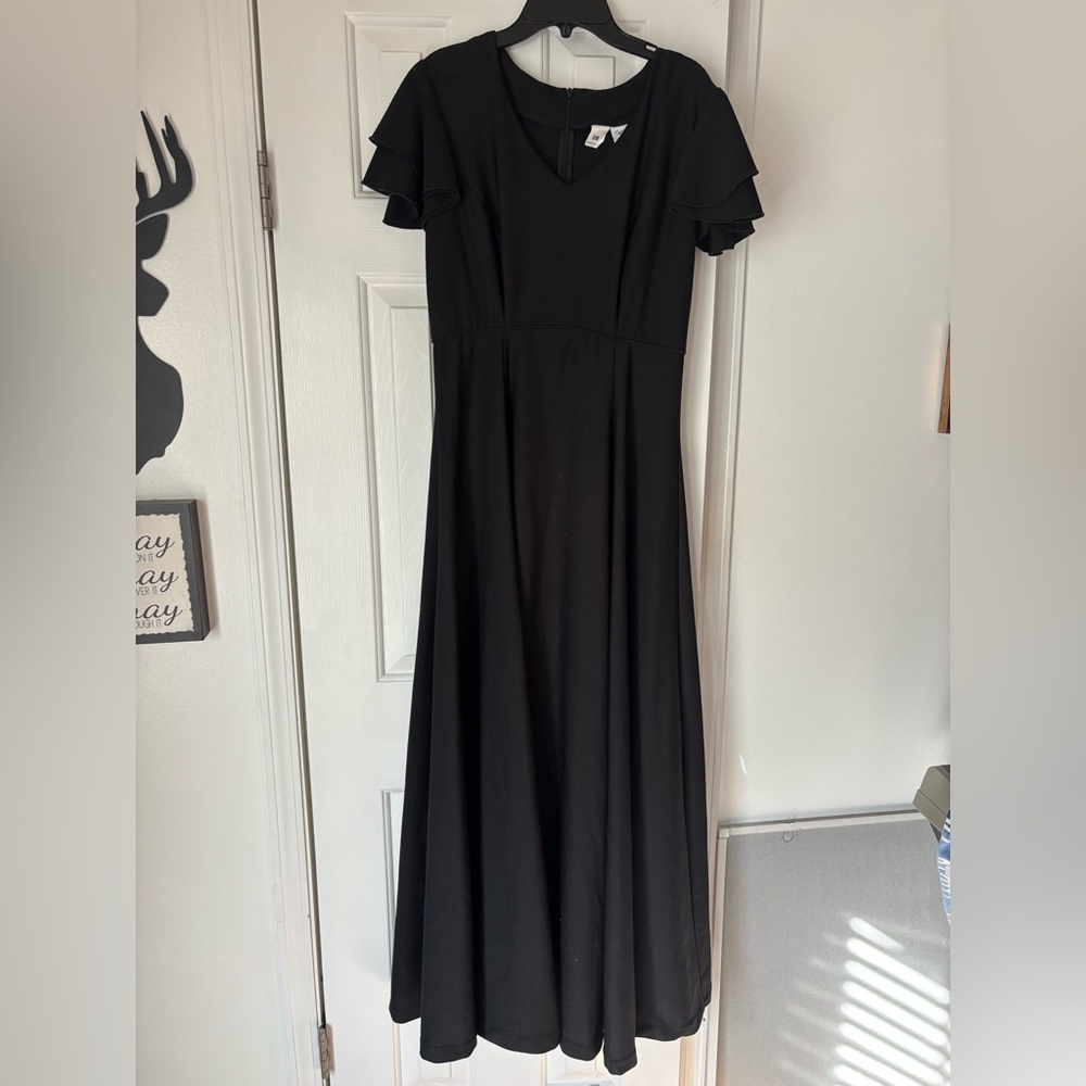 Elegant Black Dress